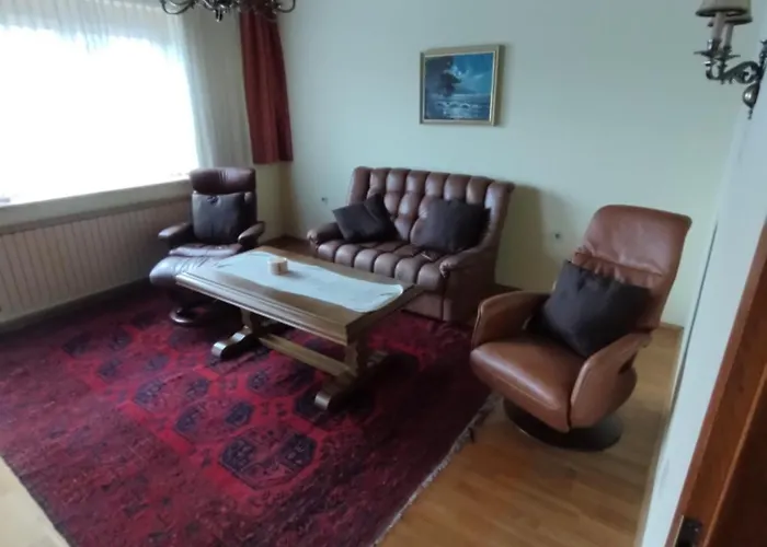 Haus Kink * Kleinstubing